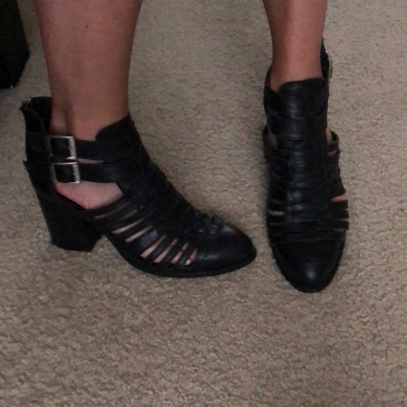 steve madden caged booties